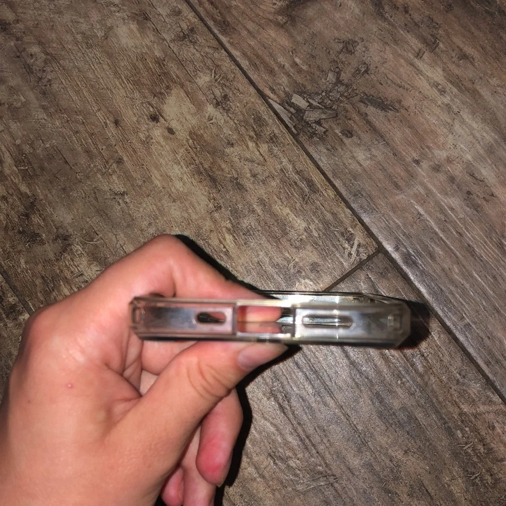 Spigen iPhone 14 pro max carbon fiber MagSafe case
